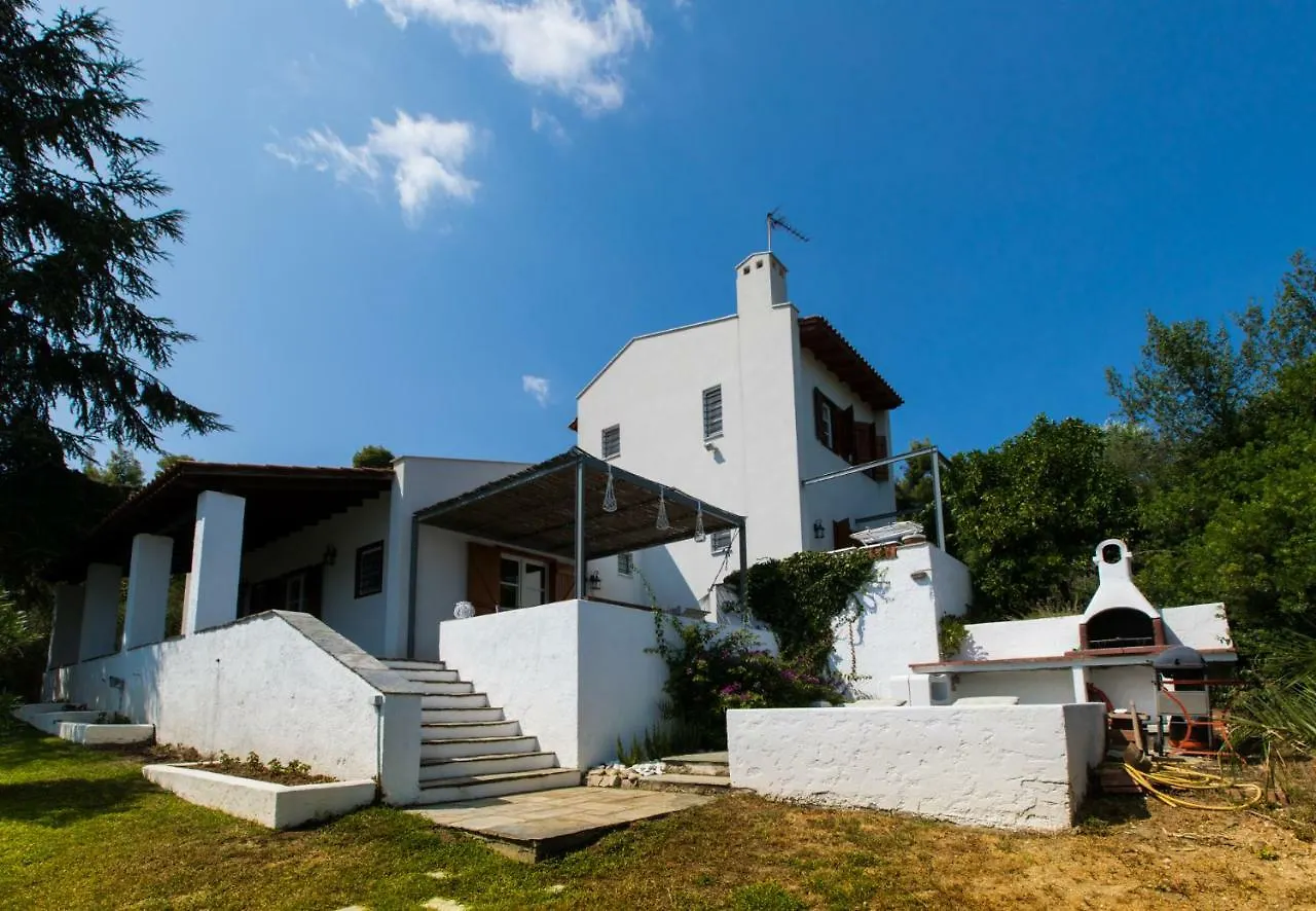 My Secret Garden - Swimming Pool Villa Kriopigi Greece